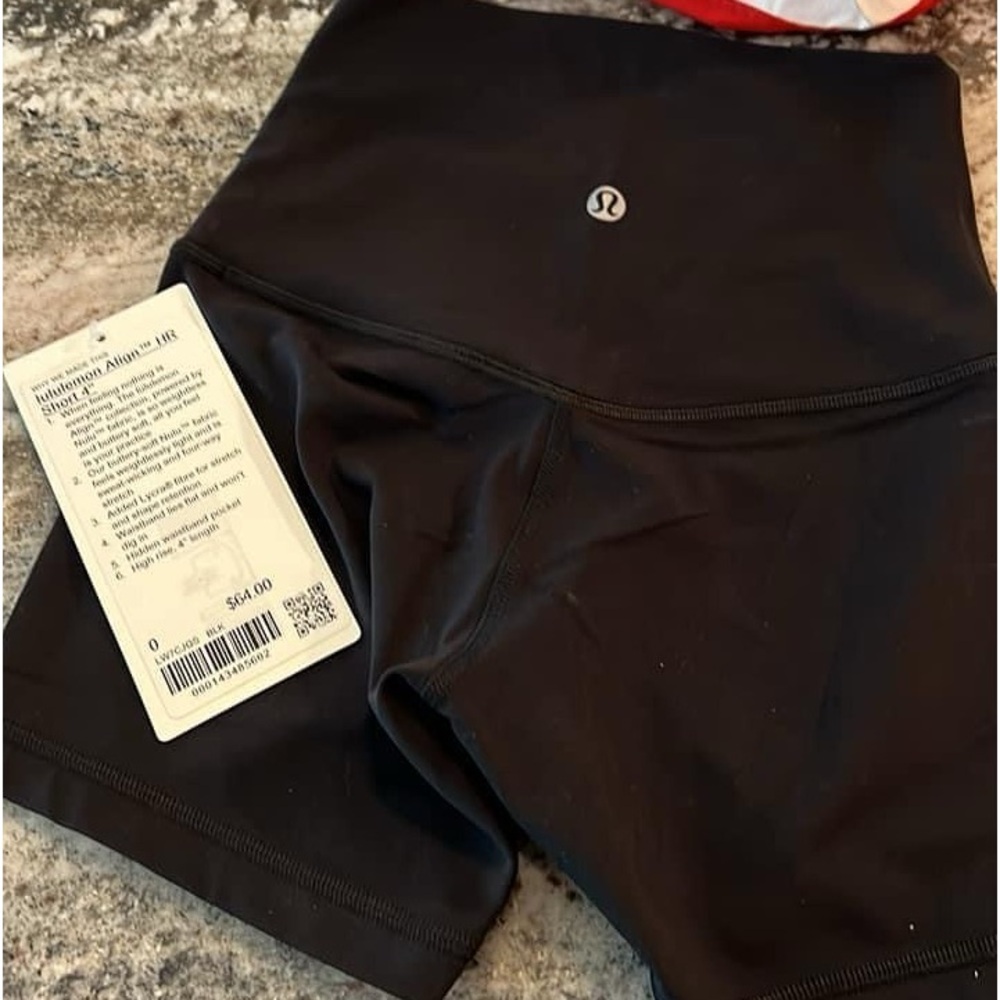 Lululemon Aligh HR shorts  4”  size 0. Never worn.